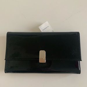 Liz Claiborne black wallet